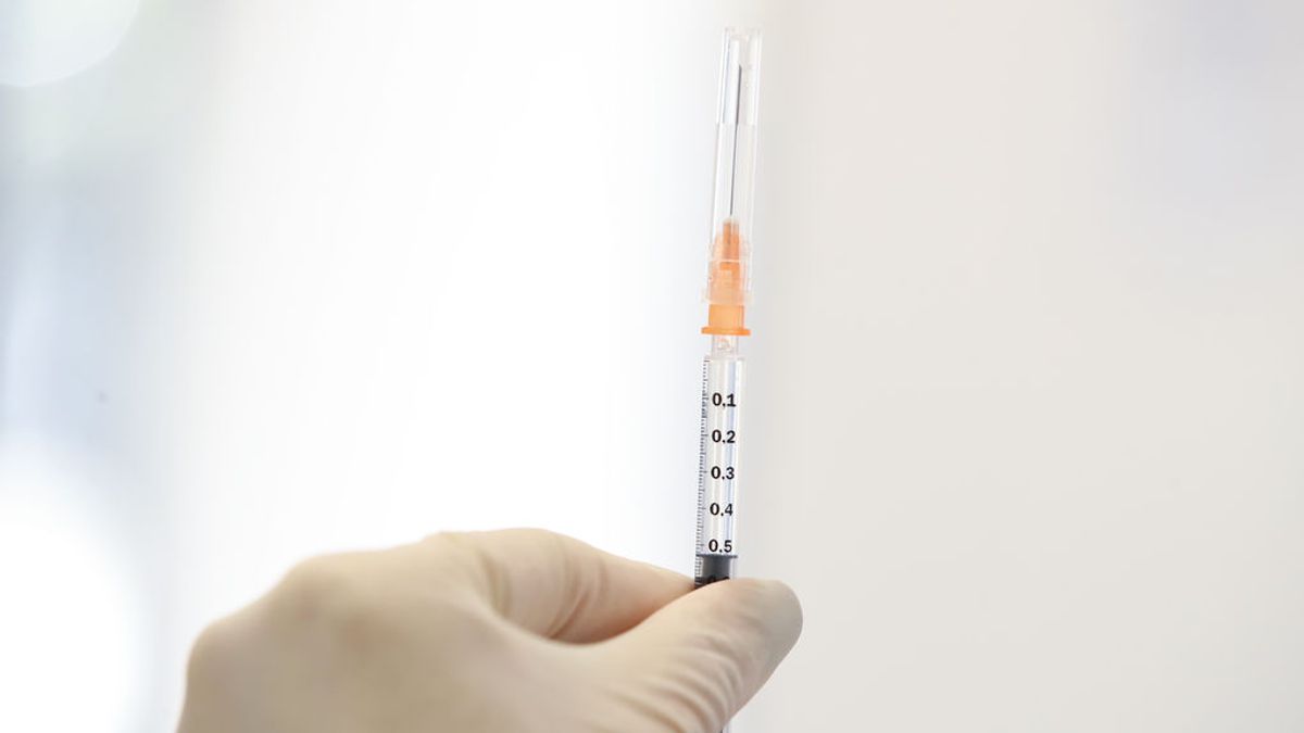 Rusia asegura que la vacuna Sputnik no provoca episodios de trombos y ofrece ayuda a AstraZeneca y Janssen Rusia asegura que la vacuna Sputnik no provoca episodios de trombos y ofrece ayuda a AstraZeneca y Janssen