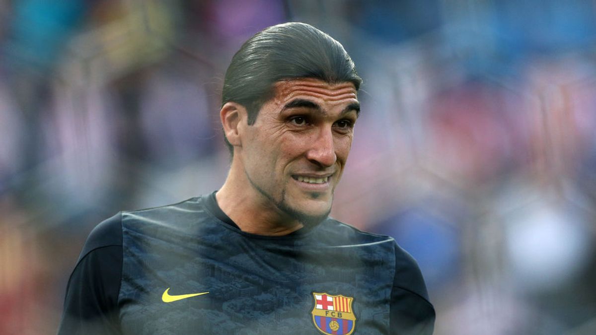 Pinto, el exportero del Barça, cambia radicalmente de 'look' para su nuevo proyecto musical Pinto, el exportero del Barça, cambia radicalmente de 'look' para su nuevo proyecto musical
