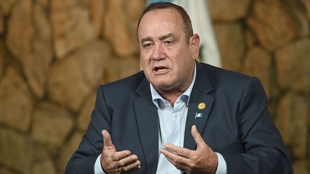 Guatemala niega haber acordado con EEUU desplegar más tropas en la frontera para frenar la migración Guatemala niega haber acordado con EEUU desplegar más tropas en la frontera para frenar la migración