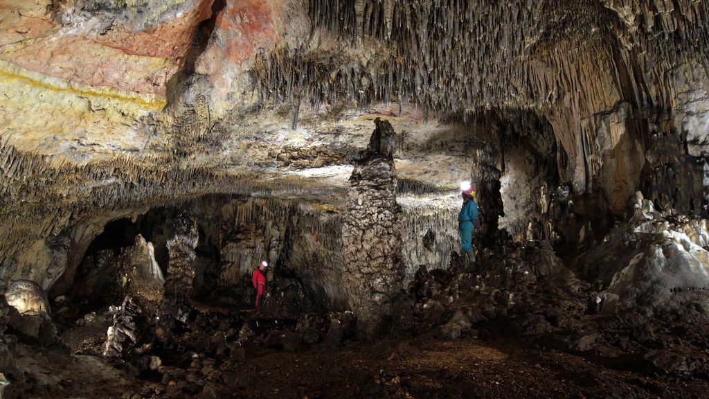 Interior de la Cueva de las Estatuas donde se han obtenido los sedimentos.