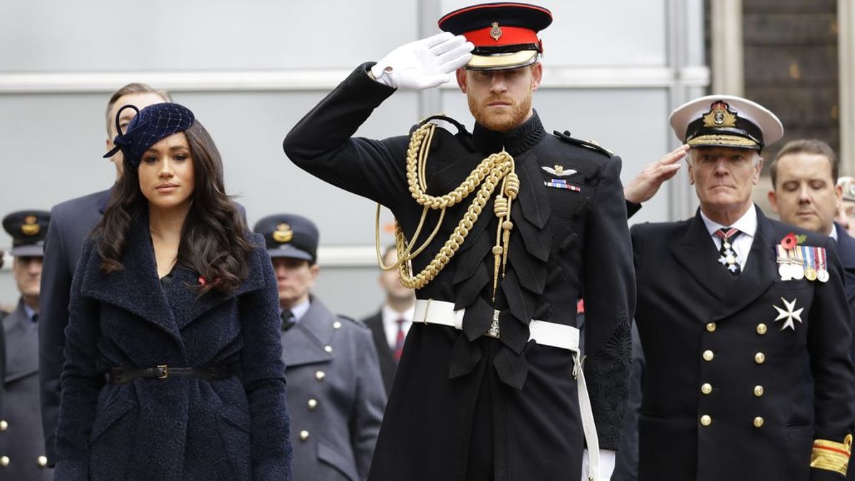 Los Windsor renuncian al uniforme militar en el funeral del duque de Edimburgo por deferencia a Harry Los Windsor renuncian al uniforme militar en el funeral del duque de Edimburgo por deferencia a Harry