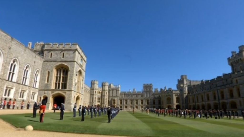 Funeral del duque de Edimburgo: la reina Isabel II y su familia le dan el último adiós