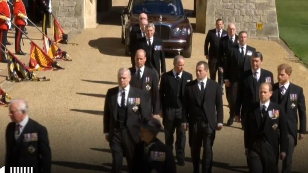 Funeral del duque de Edimburgo: la reina Isabel II y su familia le dan el último adiós