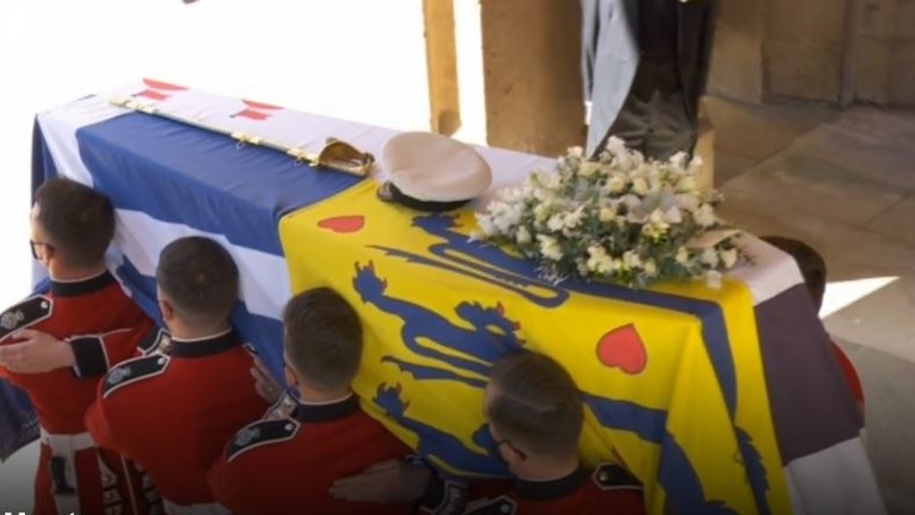 Funeral del duque de Edimburgo: la reina Isabel II y su familia le dan el último adiós