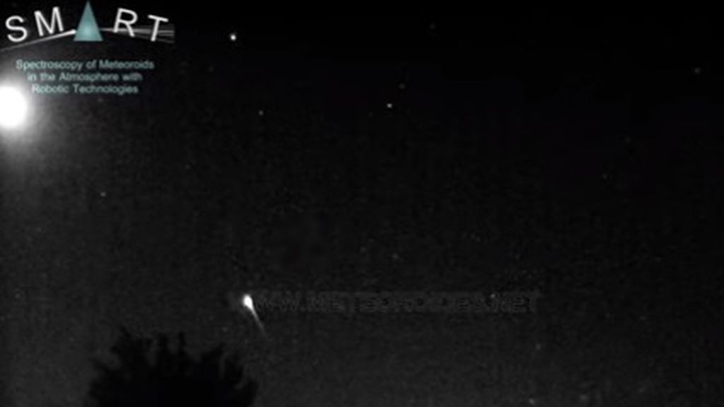 Una espectacular bola de fuego sobrevuela la península Ibérica a 61.000 kilómetros por hora Una espectacular bola de fuego sobrevuela la península Ibérica a 61.000 kilómetros por hora