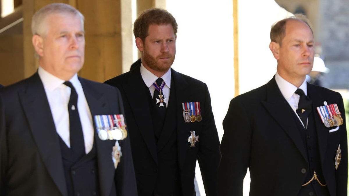 Meghan Markle envía una nota manuscrita junto a una corona para el funeral del duque de Edimburgo Meghan Markle envía una nota manuscrita junto a una corona para el funeral del duque de Edimburgo