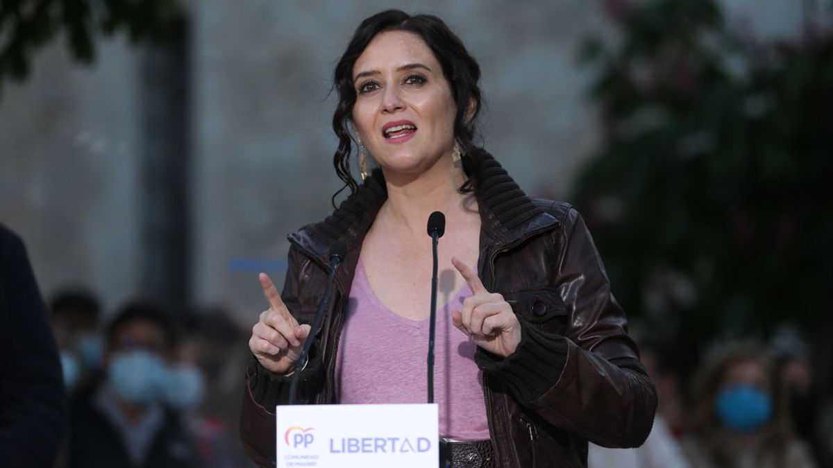 Elecciones Madrid 2021: Ayuso ve a Sánchez "desesperado": "No se puede engañar a todo el mundo todo el tiempo" Elecciones Madrid 2021: Ayuso ve a Sánchez "desesperado": "No se puede engañar a todo el mundo todo el tiempo"