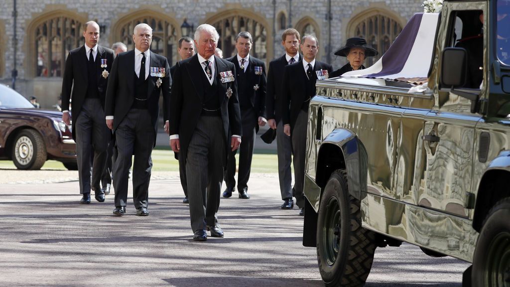 Reino Unido despide al príncipe Felipe con una ceremonia de solo 30 invitados