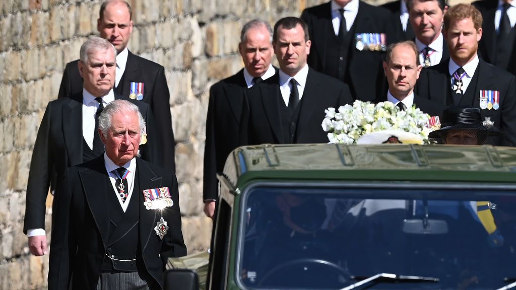 Funeral del duque de Edimburgo: la reina Isabel II y su familia le dan el último adiós