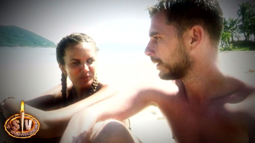 Los supervivientes hacen fuego y se aviva la tensión entre ellos, esta noche en 'Supervivientes: Conexión Honduras'