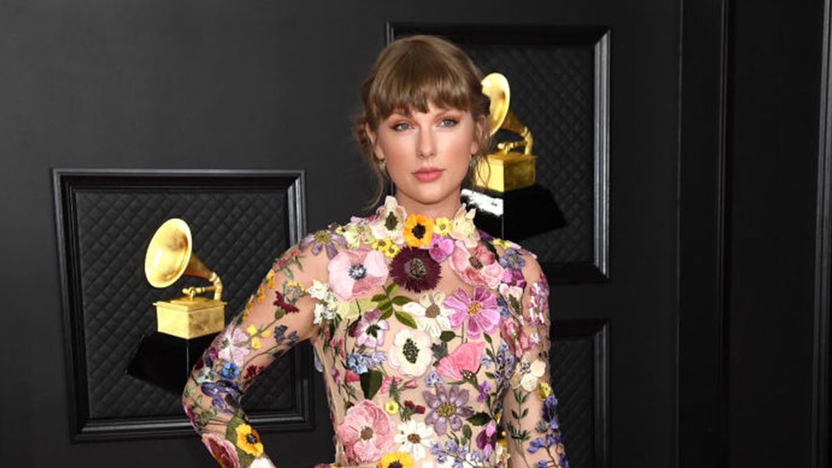 La moda, la otra pasión de Taylor Swift: repasamos sus estilismos más top