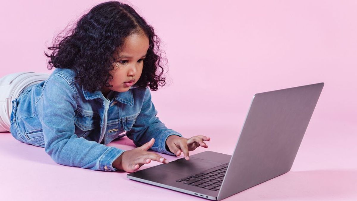 Por qué es importante celebrar el Día Internacional de las Niñas en las TIC Por qué es importante celebrar el Día Internacional de las Niñas en las TIC
