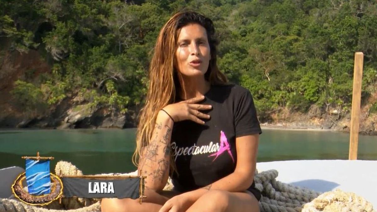 Lara Sajen encuentra el amor en El Barco Encallado: "El pirata Morgan es mi marido"