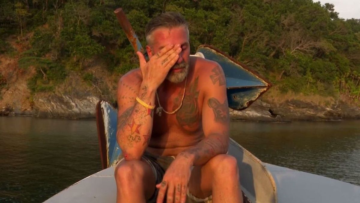Carlos se derrumba y llora desconsolado por volver al Barco Encallado: "No sé qué estoy haciendo mal"