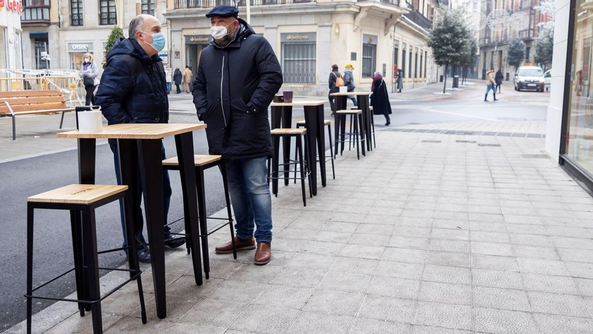 La cuarta ola empieza a estancarse en ocho comunidades La cuarta ola empieza a estancarse en ocho comunidades
