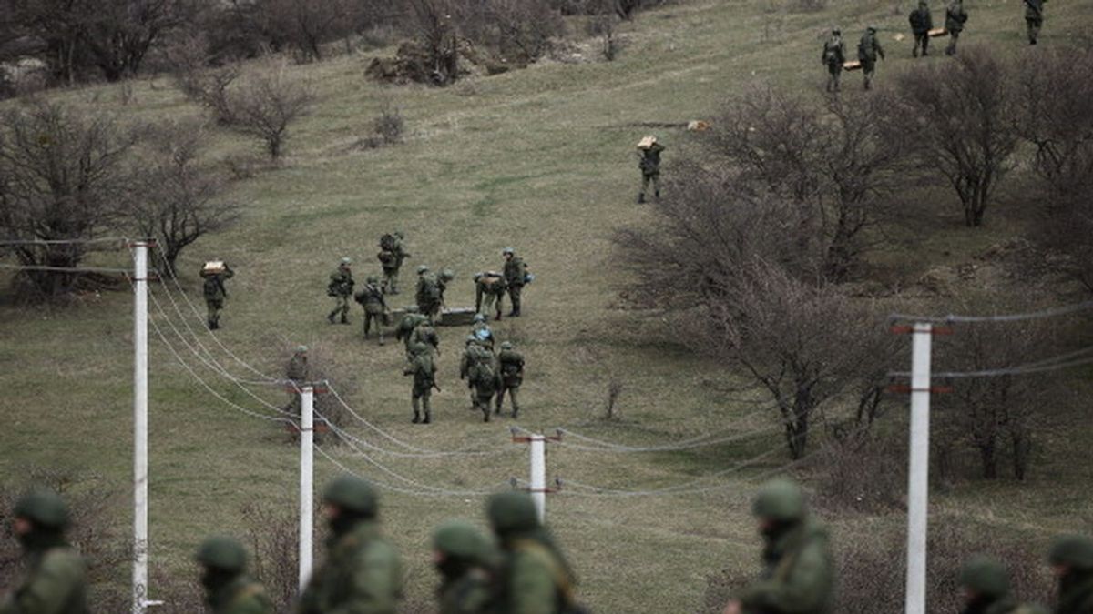 Ucrania dice que Rusia pronto tendrá más de 120.000 soldados en sus fronteras