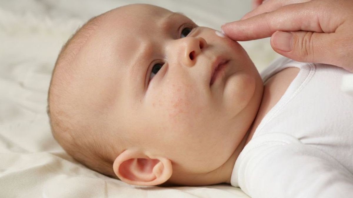 Las enfermedades más comunes que producen sarpullido en bebés: qué tipos hay, cuándo aparecen y cómo tratarlas.