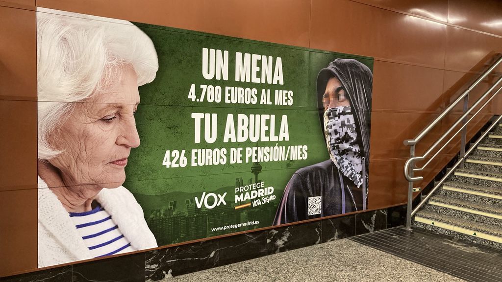 Cartel de propaganda de Vox en el Metro de Madrid