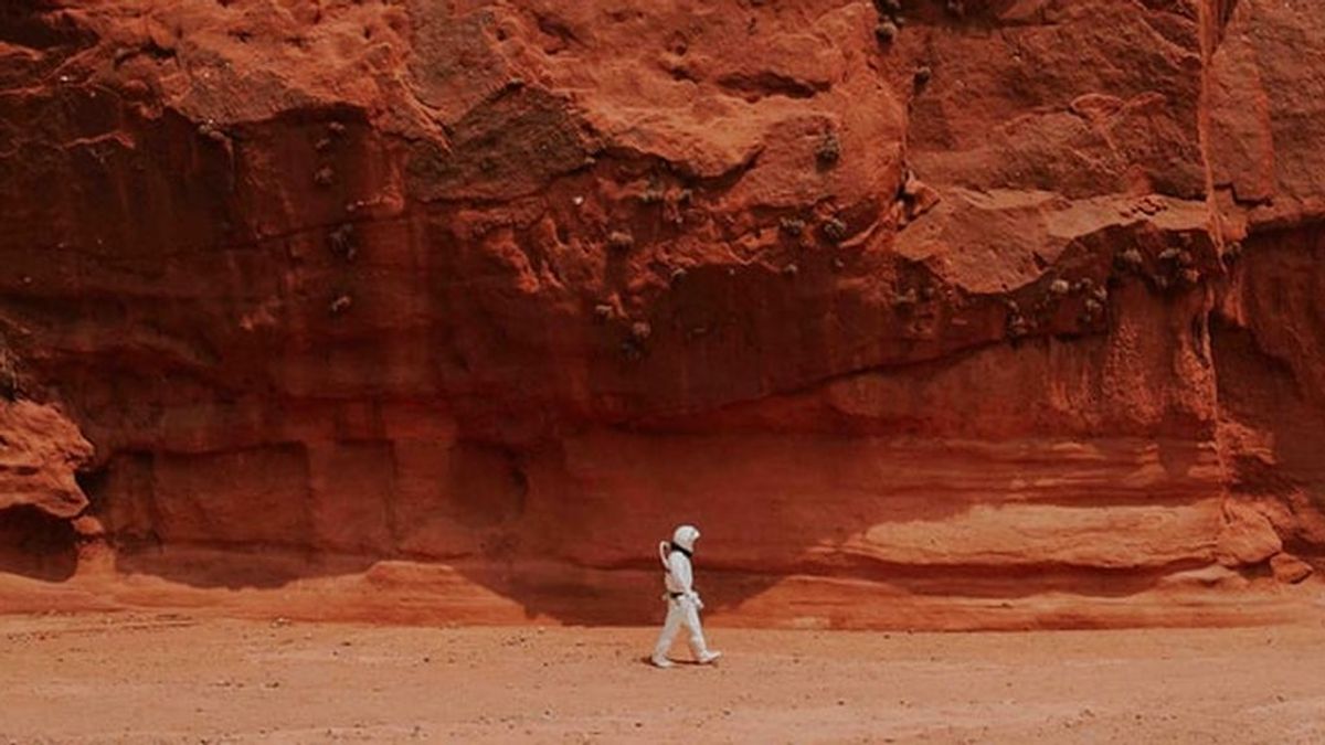 ¿Qué le pasaría a un humano en Marte al quitarse la escafandra protectora? ¿Cómo moriría?