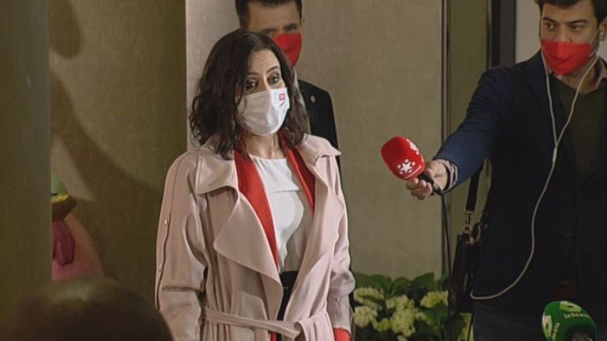 Apuntes de campaña / Ayuso versus Rocío Carrasco Apuntes de campaña / Ayuso versus Rocío Carrasco