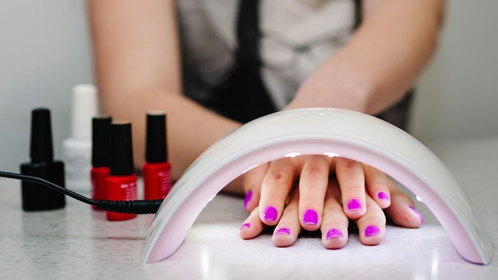 Secador de uñas, el mejor aliado para hacerte la manicura sin salir de casa: así lograrás un resultado de profesional.