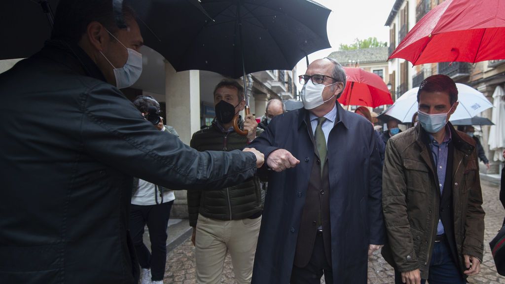 Gabilando llama a "toda la izquierda" el 4M tras constatar el "no" de Ciudadanos Gabilando llama a "toda la izquierda" el 4M tras constatar el "no" de Ciudadanos