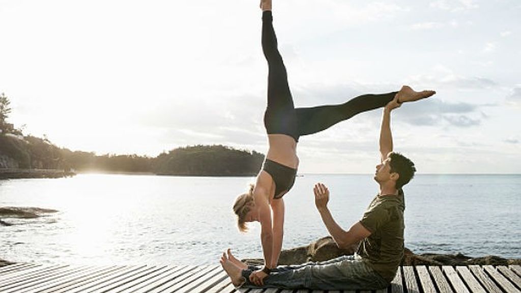 El yoga también fortalecerá vuestros músculos.