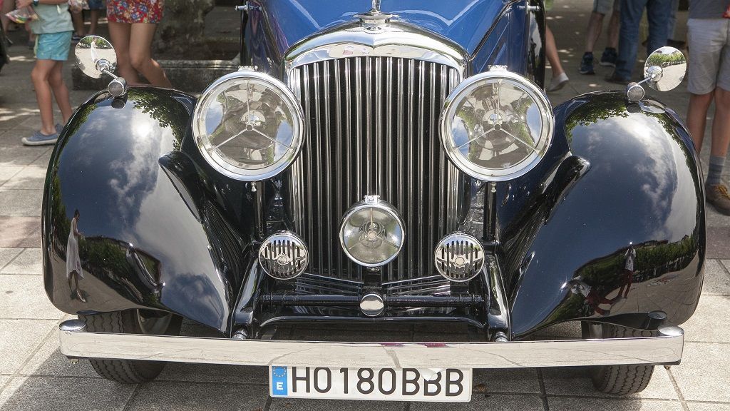 Los coches históricos tendrán nueva matrícula