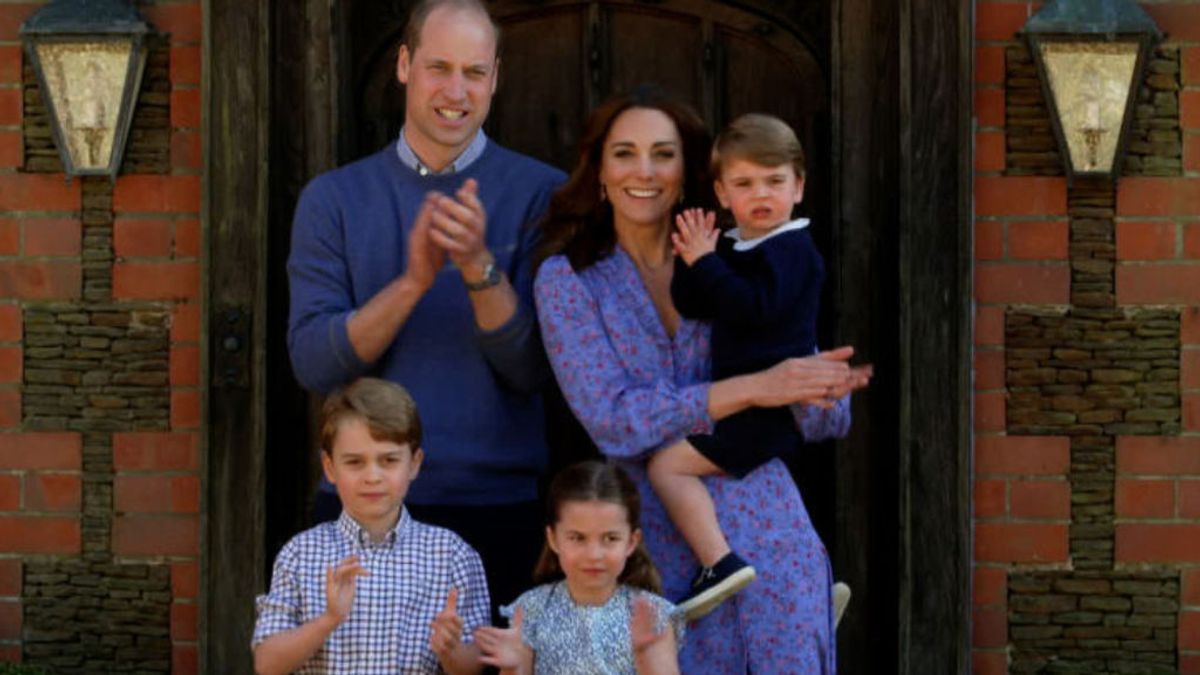 Primer día de cole del príncipe Louis, hijo de los duques de Cambridge, que cumple tres años Primer día de cole del príncipe Louis, hijo de los duques de Cambridge, que cumple tres años
