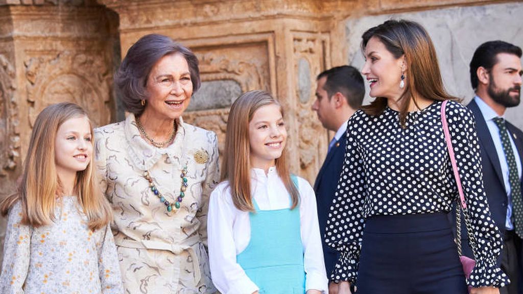 El altercado entre Letizia y doña Sofía en la misa de Pascua también dio mucho que hablar.