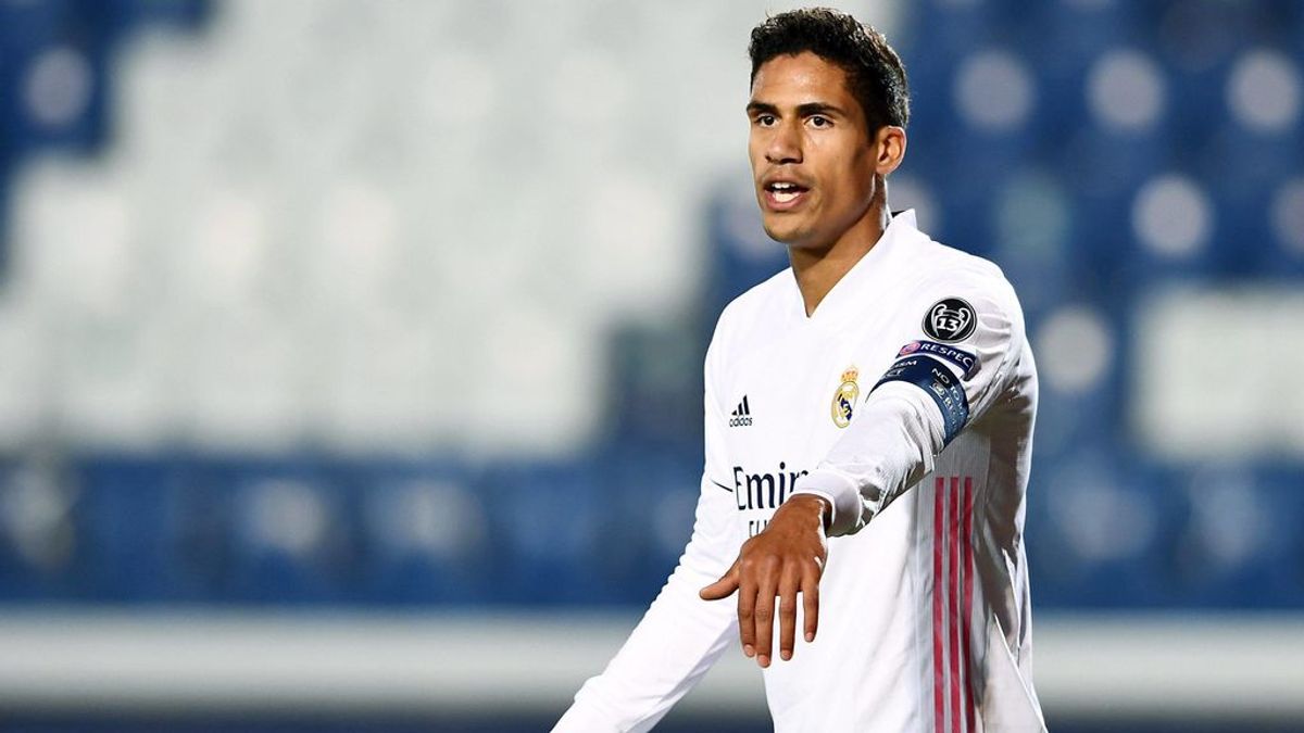 Varane pide una renovación al alza o una salida: el Real Madrid estudia incluirlo en el fichaje de Mbappé Varane pide una renovación al alza o una salida: el Real Madrid estudia incluirlo en el fichaje de Mbappé