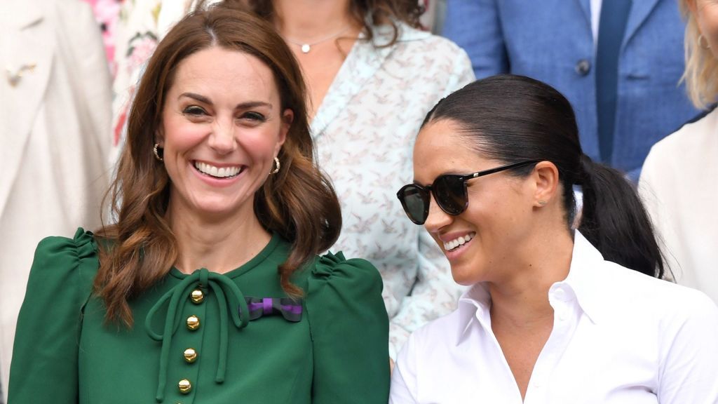 También, la complicada relación entre Meghan y Kate ha sido una realidad.