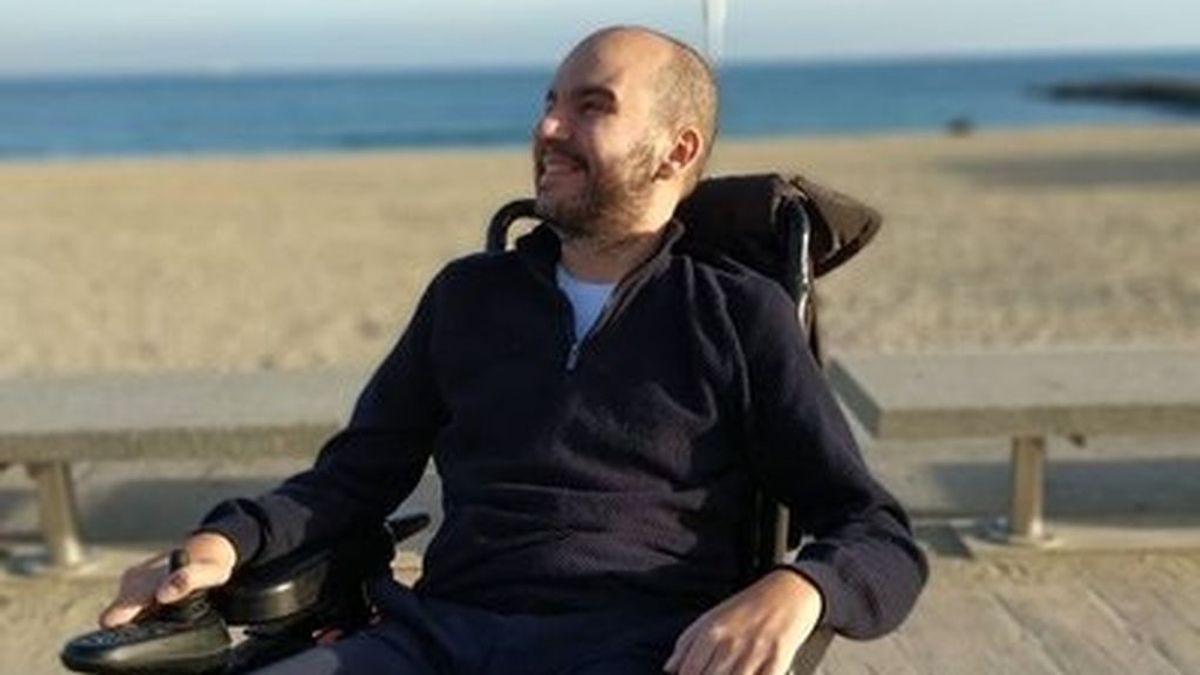El youtuber Jordi Sabaté, enfermo de ELA, hace un llamamiento a la Casa Real en Twitter para dar visibilidad a la enfermedad