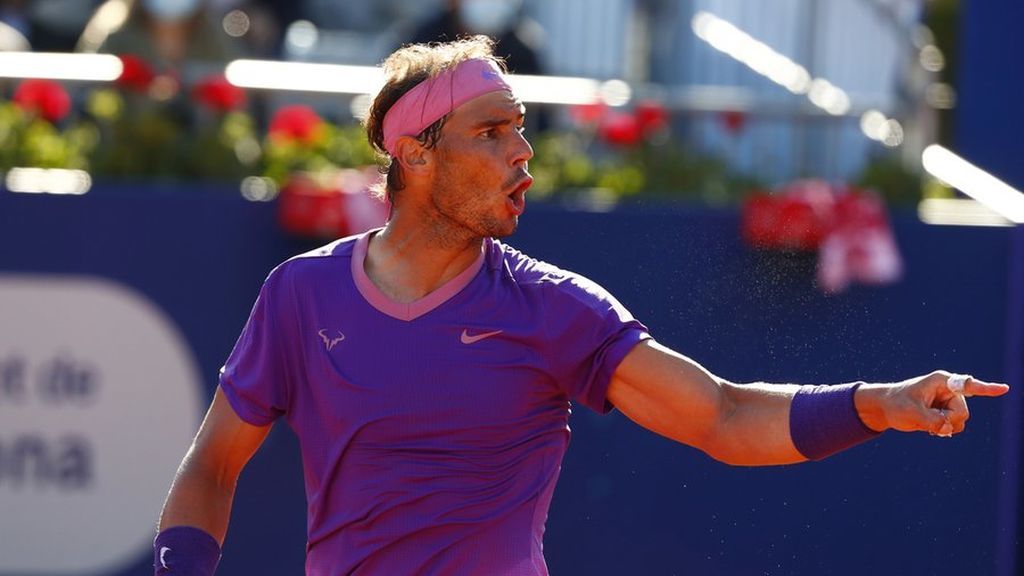 Rafa Nadal se deshace por la vía rápida de Carreño y se planta en la final del Conde Godó