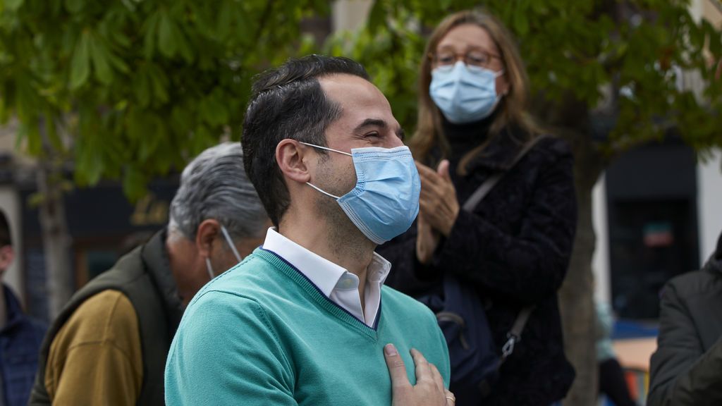 Aguado reaparece y carga contra Ayuso: "Madrid ya era libre antes de que reventaras el Gobierno" Aguado reaparece y carga contra Ayuso: "Madrid ya era libre antes de que reventaras el Gobierno"