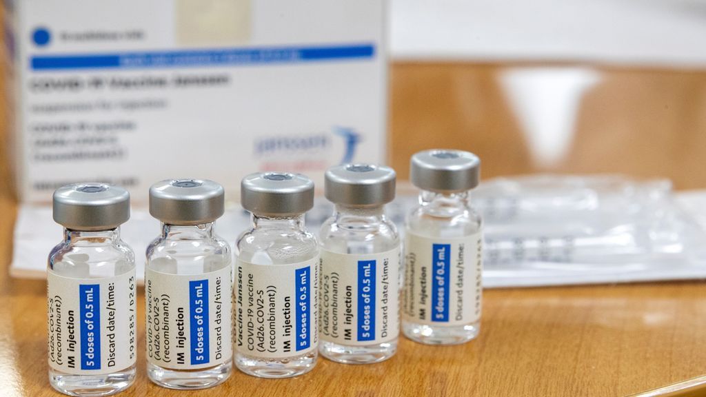 Estados Unidos autoriza reanudar "de inmediato" la vacunación con el fármaco de Janssen