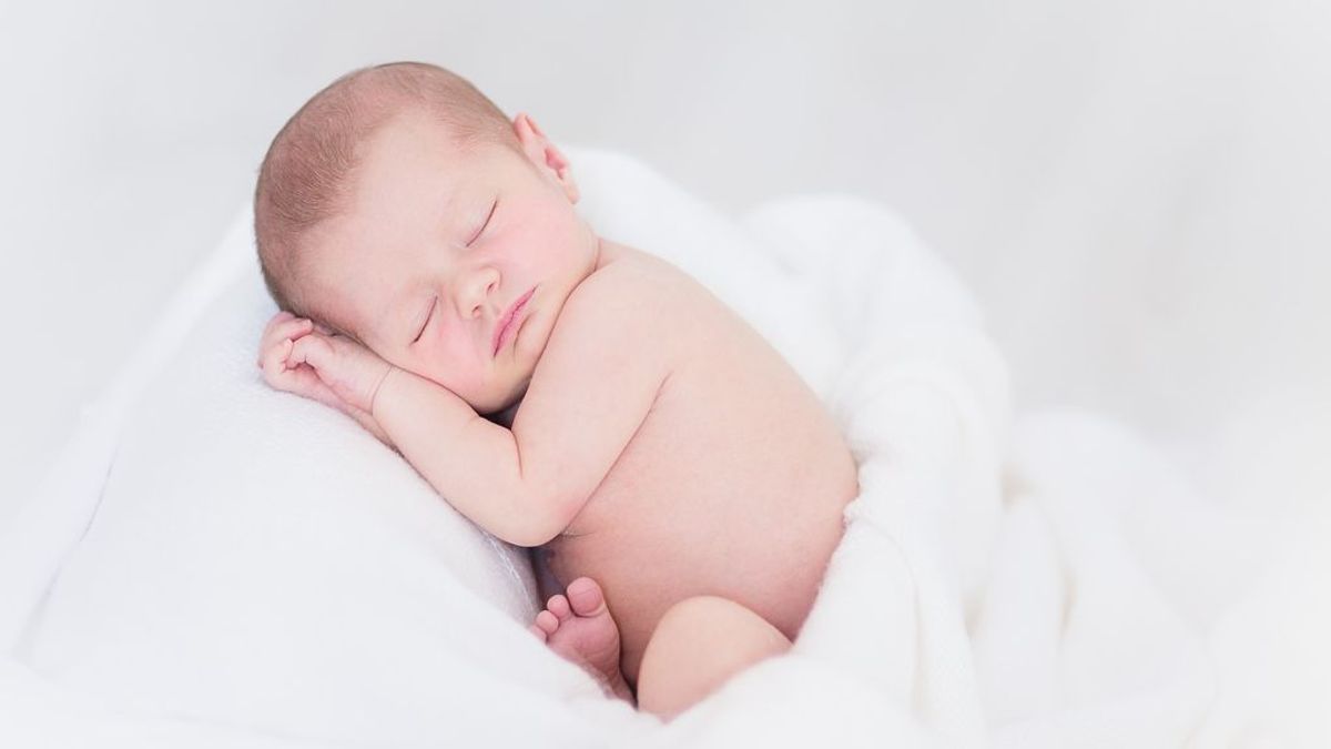 Los cinco sentidos del recién nacido. Descubre cómo percibe tu bebé el mundo que le rodea.