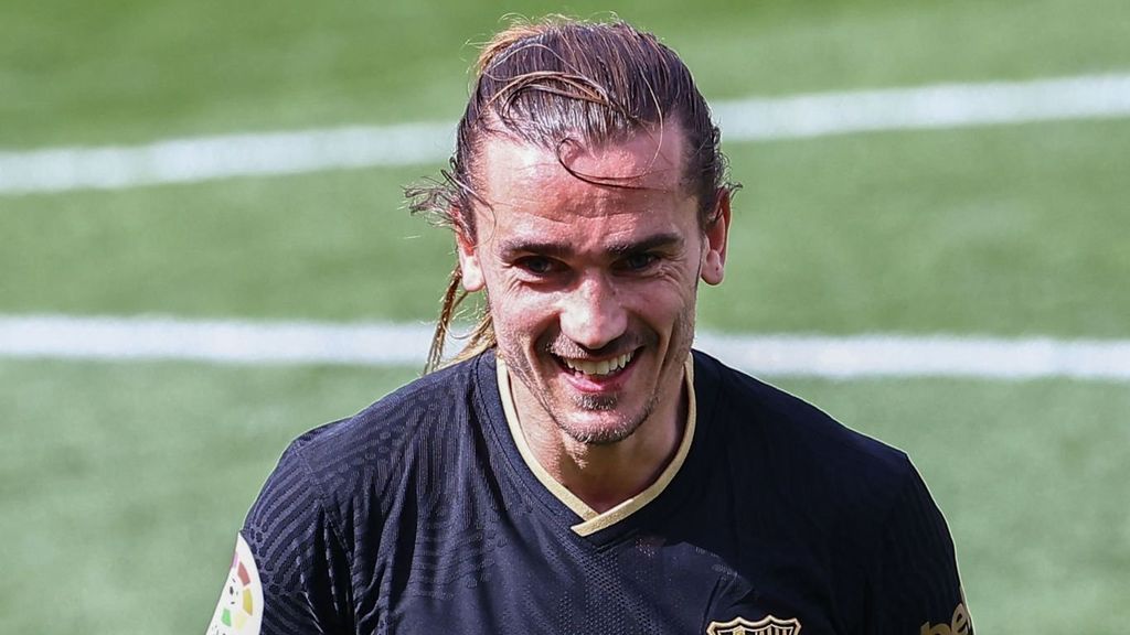 Griezmann deja al Villarreal de 'cerámica': la gran tarde del francés que le da vida al Barcelona en Liga Griezmann deja al Villarreal de 'cerámica': la gran tarde del francés que le da vida al Barcelona en Liga