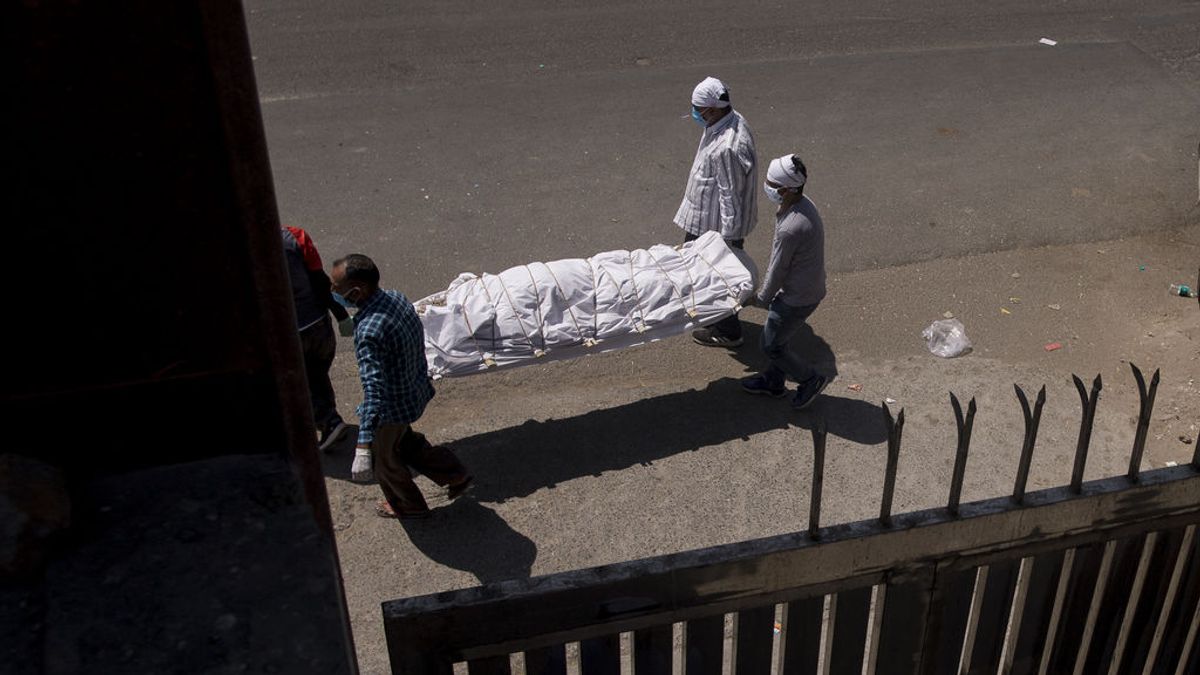 La pandemia avanza a un ritmo récord de 900.000 casos globales diarios, 350.000 en India La pandemia avanza a un ritmo récord de 900.000 casos globales diarios, 350.000 en India
