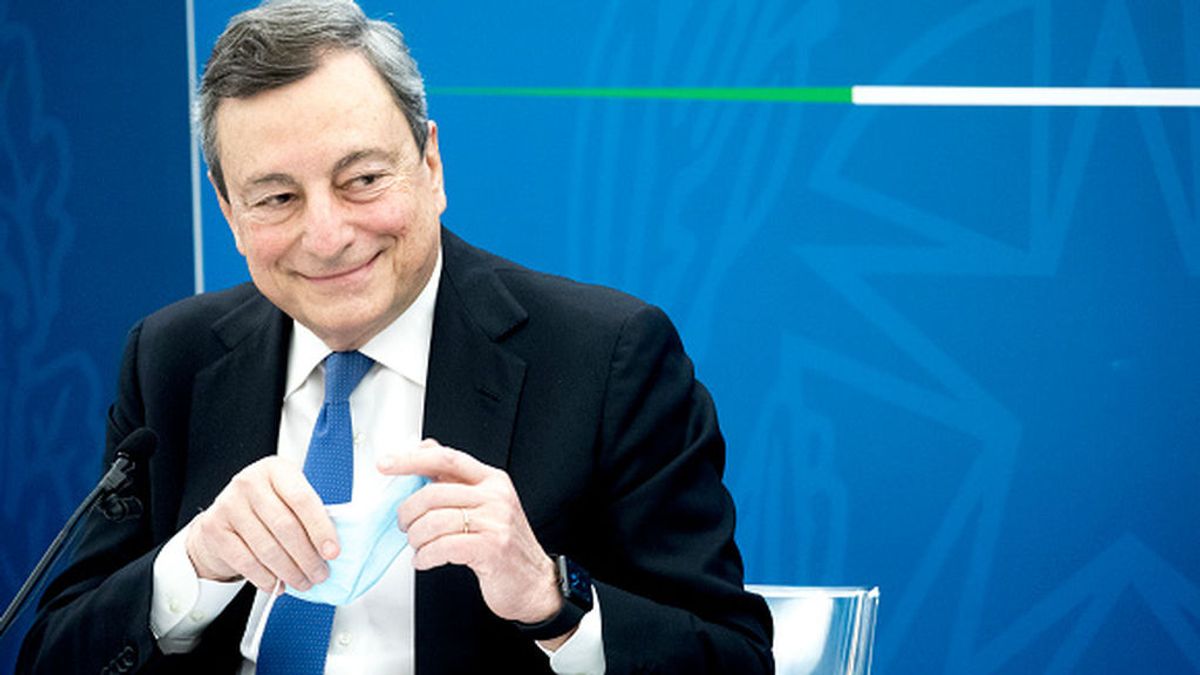 Draghi desvela su plan para los fondos UE con las primeras grietas en su Gobierno Draghi desvela su plan para los fondos UE con las primeras grietas en su Gobierno