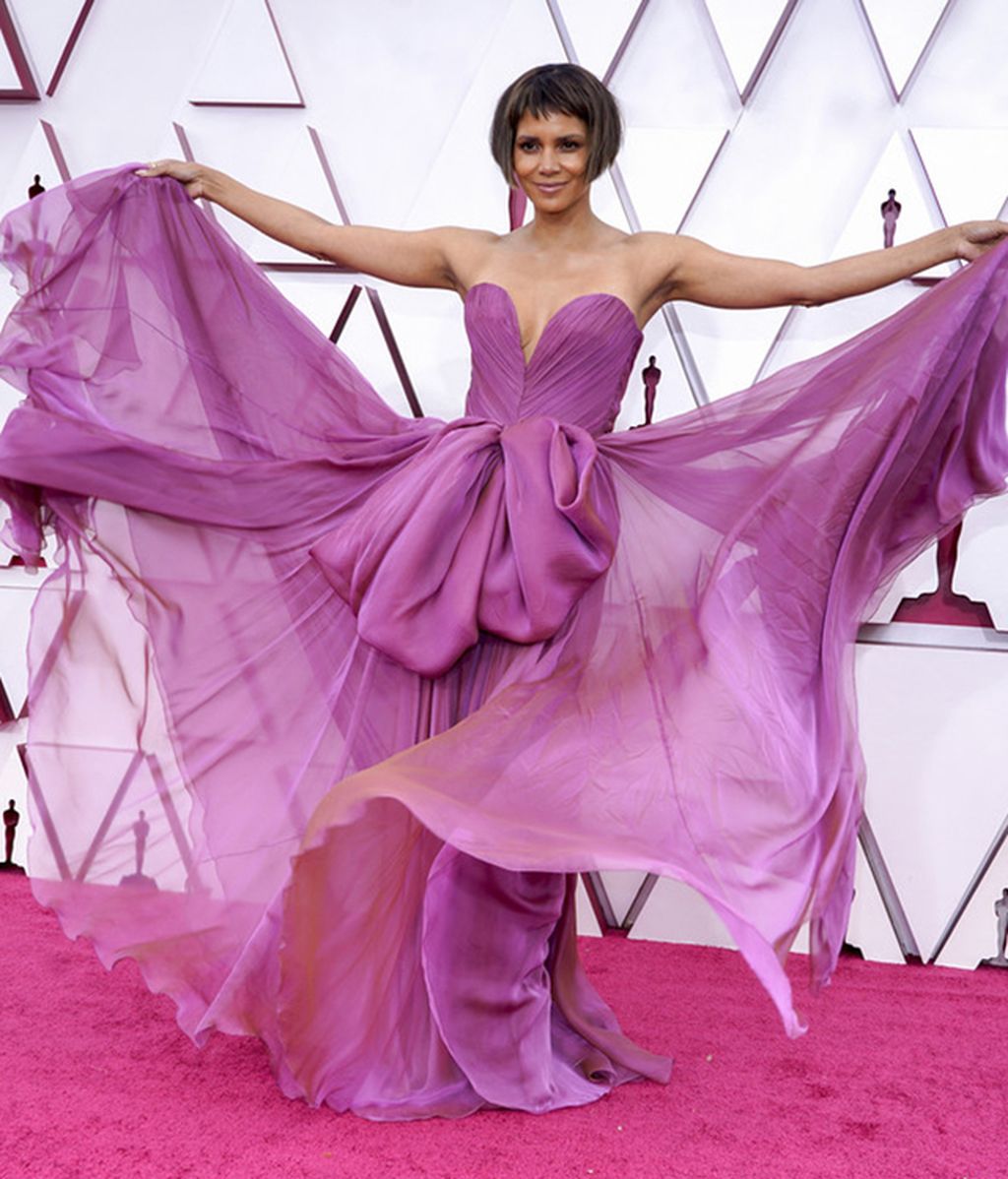 La alfombra roja de los Oscar 2021, foto a foto