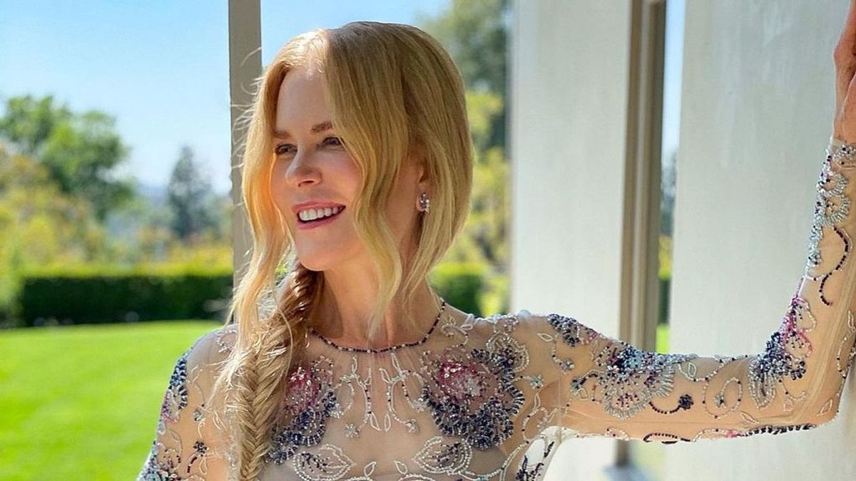 La regresión de Nicole Kidman: emula en su salón la forma de disfrutar de los Oscar pandémicos