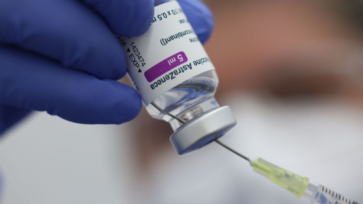 Bruselas demanda a AstraZeneca por sus retrasos en el reparto de vacunas a la UE Bruselas demanda a AstraZeneca por sus retrasos en el reparto de vacunas a la UE