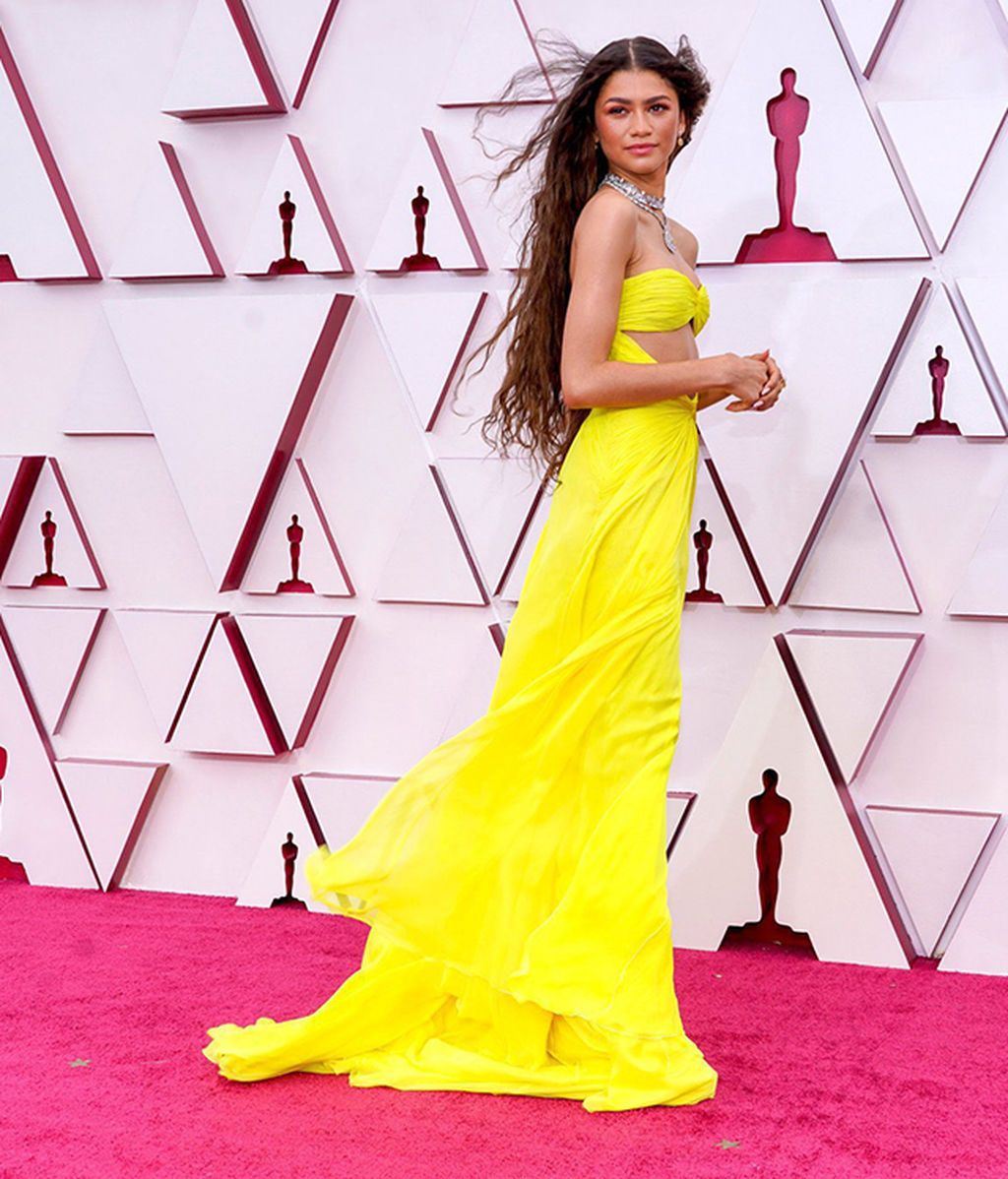 La alfombra roja de los Oscar 2021, foto a foto