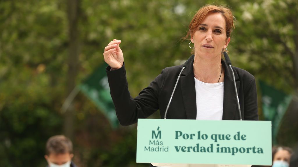 Mónica García en un mitin