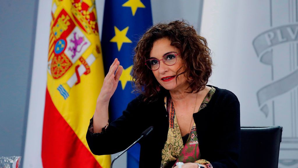 Montero avisa de que "ninguna amenaza va a hacer retroceder a la democracia" Montero avisa de que "ninguna amenaza va a hacer retroceder a la democracia"