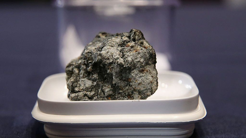Fragmento del meteorito Chelyabinsk