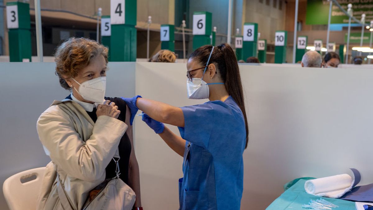 Los andaluces con 68 años o más ya pueden pedir cita para vacunarse contra COVID-19 Los andaluces con 68 años o más ya pueden pedir cita para vacunarse contra COVID-19