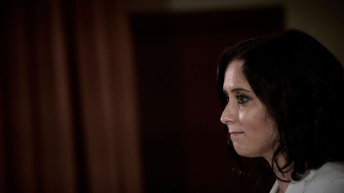 Los investigadores no ven relación directa entre la carta con balas a Ayuso y las de Marlaksa o Iglesias Los investigadores no ven relación directa entre la carta con balas a Ayuso y las de Marlaksa o Iglesias
