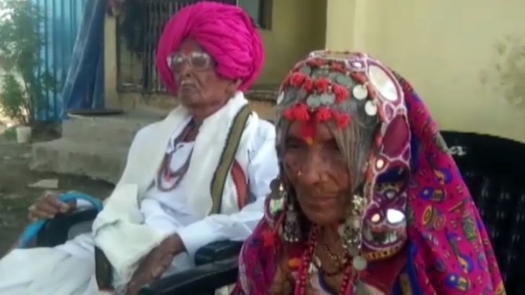 Un hombre de 105 años y su mujer de 95 sobreviven al covid en India tras 10 días en el hospital